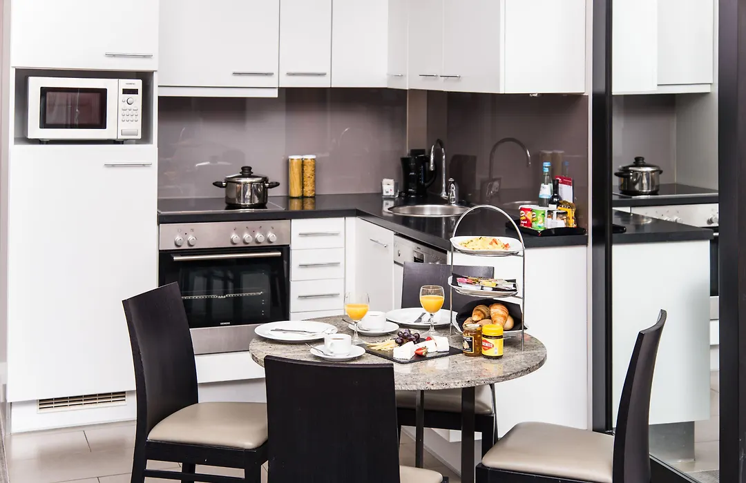 Adina Apartment Hotel Berlin Checkpoint Charlie-1