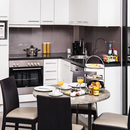Adina Apartment Hotel Berlin Checkpoint Charlie-2